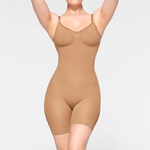 Skims Bodysuit
